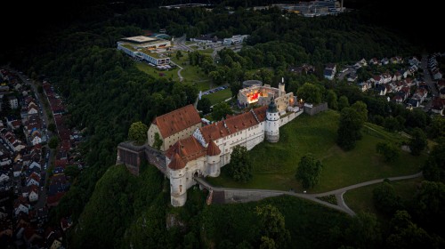 Schloss Hellenstein während der Opernfestspiele. Foto: Marcus Fache