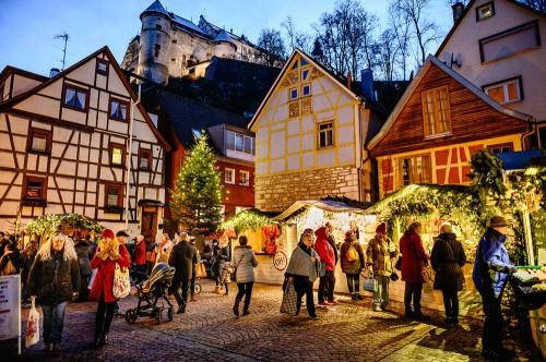 Der Heidenheimer Weihnachtsmarkt in der Hinteren Gasse. Foto: Oliver Vogel