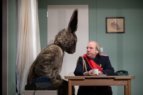 Zwischen Wahnvorstellung und Großmachttraum: „Der Reichskanzler von Atlantis“. Foto: Björn Klein Zwischen Wahnvorstellung und Großmachttraum: „Der Reichskanzler von Atlantis“. Foto: Björn Klein