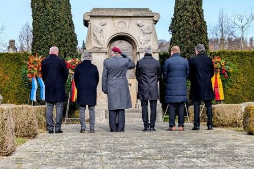Heidenheim gedenkt der Opfer von Krieg und Gewalt. Foto: Stadt Heidenheim Heidenheim gedenkt der Opfer von Krieg und Gewalt. Foto: Stadt Heidenheim