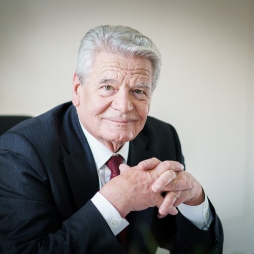 Der ehemalige Bundespräsident Joachim Gauck geht der Frage nach, weshalb das Vertrauen vieler Bürger in unsere liberale Demokratie erschüttert ist.