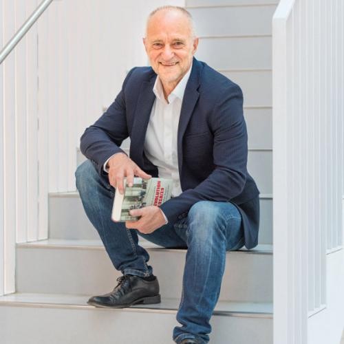 Wolfgang Niess liest aus "Schicksalsjahr 1925: als Hindenburg Präsident wurde"