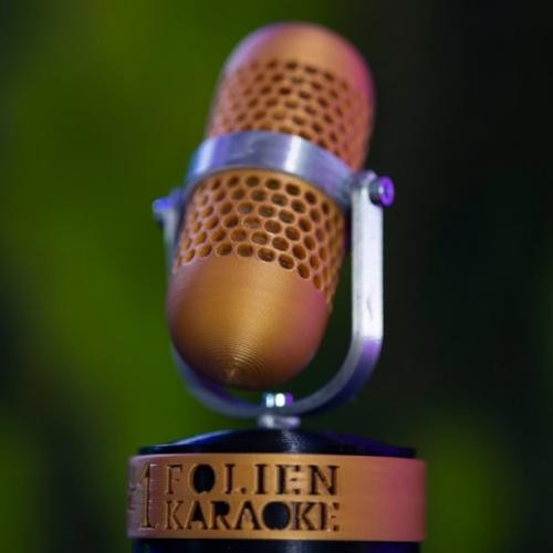 Pokal mit Aufschrift Folien-Karaoke