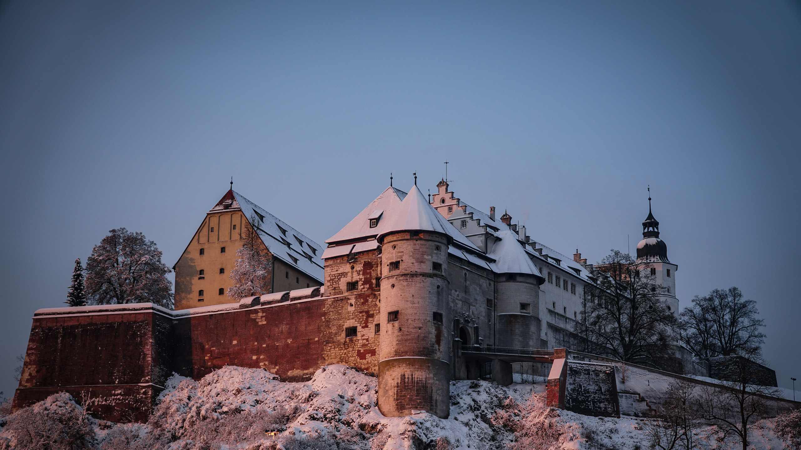 Schloss Hellenstein im Winter (Foto: Stadt Heidenheim)