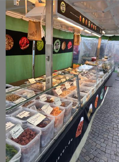 Neuer Stand auf dem Heidenheimer Wochenmarkt, Foto: Stadt Heidenheim Neuer Stand auf dem Heidenheimer Wochenmarkt, Foto: Stadt Heidenheim